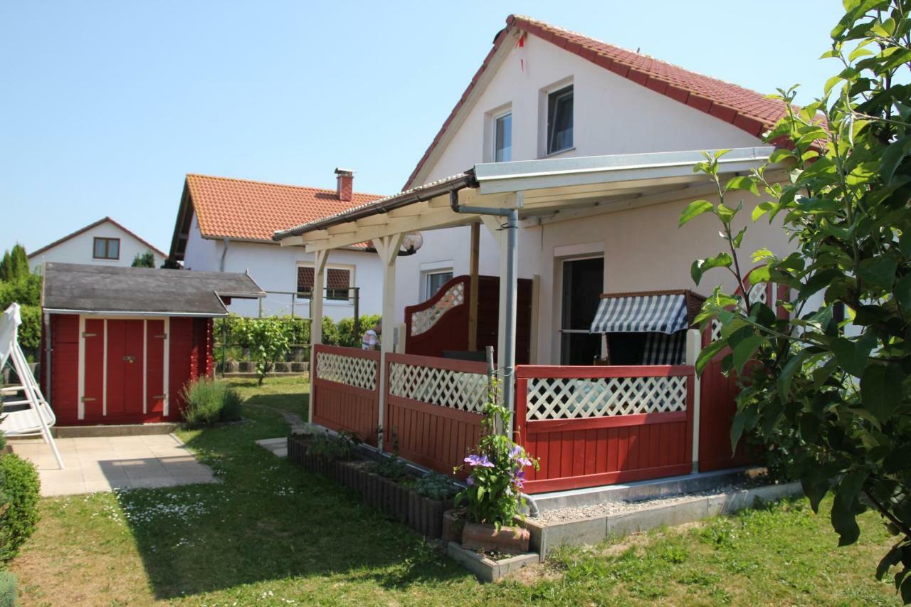 Ferienhaus Haus Sonne,seeblick 57 *